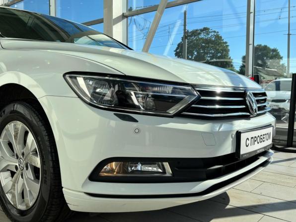 Volkswagen Passat B8 с пробегом 2017 года, цена 1 999 000 рублей, 51202 км, седан, Автокод Объявления