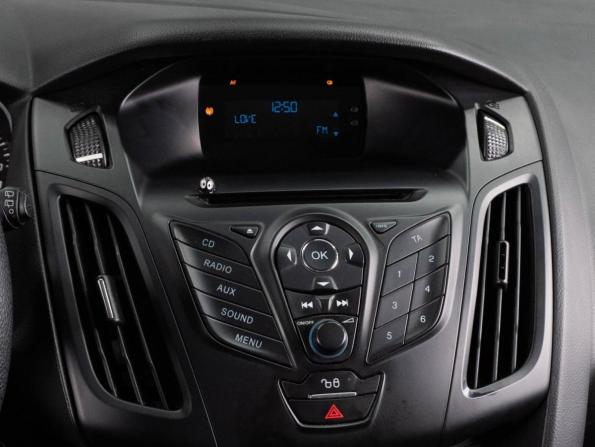 Ford Focus III с пробегом 2013 года, цена 669 000 рублей, 256378 км, хэтчбек, Автокод Объявления