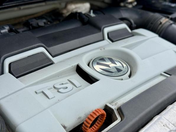 Volkswagen Touran I Рестайлинг с пробегом 2008 года, цена 737 000 рублей, 244945 км, компактвэн, Автокод Объявления