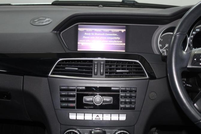 Mercedes-Benz C-Класс III (W204) Рестайлинг с пробегом 2013 года, цена 1 200 000 рублей, 79829 км, седан, Автокод Объявления