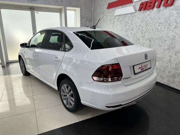 Volkswagen Polo V Рестайлинг с пробегом 2019 года, цена 1 095 000 рублей, 124461 км, седан, Автокод Объявления