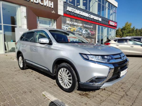Mitsubishi Outlander III Рестайлинг 3 с пробегом 2018 года, цена 2 150 000 рублей, 156175 км, внедорожник, Автокод Объявления