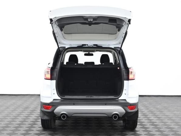 Ford Kuga II Рестайлинг с пробегом 2017 года, цена 1 049 000 рублей, 197000 км, внедорожник, Автокод Объявления