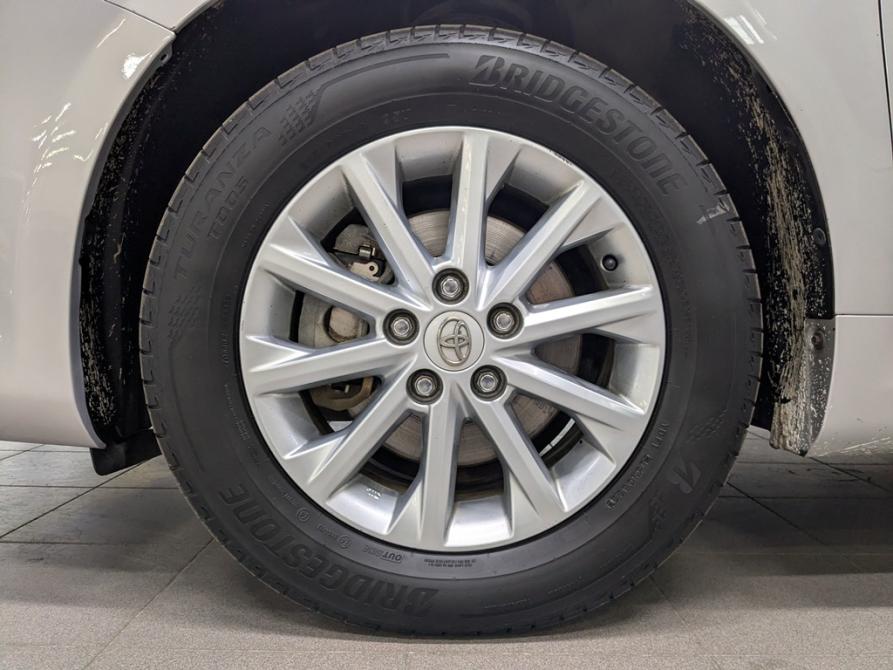 Toyota Camry VII (XV50) Рестайлинг Москва  - изображение 7