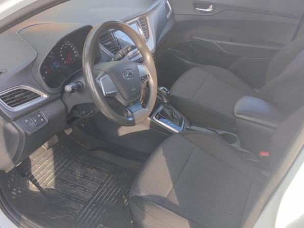Hyundai Solaris II Рестайлинг с пробегом 2020 года, цена 1 270 000 рублей, 98204 км, седан, Автокод Объявления