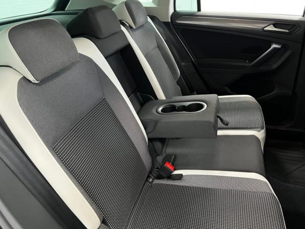 Volkswagen Tiguan II с пробегом 2019 года, цена 3 300 000 рублей, 32224 км, внедорожник, Автокод Объявления