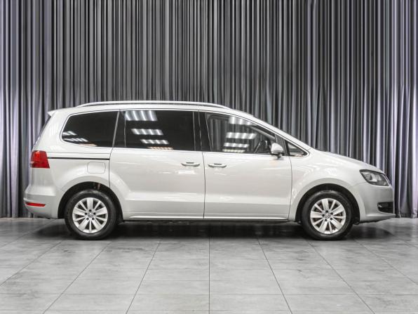 Volkswagen Sharan II с пробегом 2011 года, цена 1 229 000 рублей, 152329 км, минивэн, Автокод Объявления