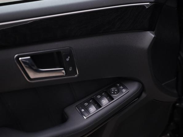 Mercedes-Benz E-Класс IV (W212 S212 C207) с пробегом 2010 года, цена 1 599 000 рублей, 173107 км, седан, Автокод Объявления