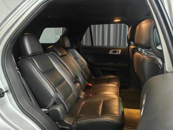Ford Explorer V с пробегом 2012 года, цена 1 333 000 рублей, 228933 км, внедорожник, Автокод Объявления