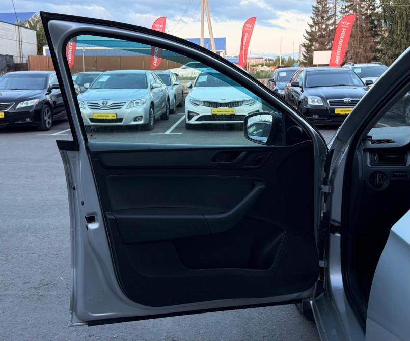 Skoda Rapid I Альметьевск  - изображение 8