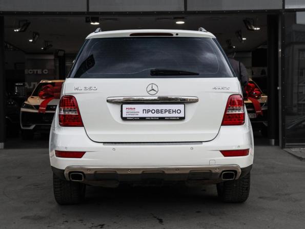 Mercedes-Benz M-Класс II (W164) Рестайлинг с пробегом 2011 года, цена 1 660 000 рублей, 170769 км, внедорожник, Автокод Объявления