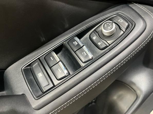 Subaru Forester V с пробегом 2019 года, цена 2 340 000 рублей, 157331 км, внедорожник, Автокод Объявления