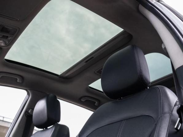Hyundai ix35 I с пробегом 2011 года, цена 1 399 000 рублей, 165236 км, внедорожник, Автокод Объявления