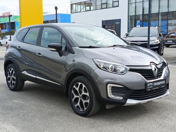Renault Kaptur I с пробегом 2017 года, цена 1 550 000 рублей, 115336 км, внедорожник, Автокод Объявления
