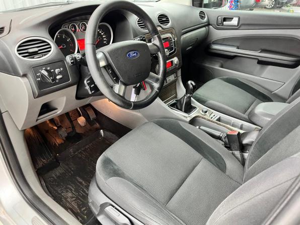 Ford Focus II Рестайлинг с пробегом 2008 года, цена 550 000 рублей, 316020 км, седан, Автокод Объявления