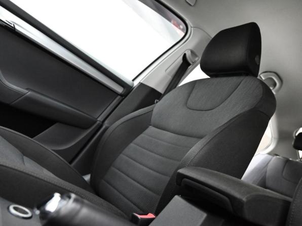 Skoda Octavia III (A7) с пробегом 2015 года, цена 735 000 рублей, 114098 км, лифтбек, Автокод Объявления