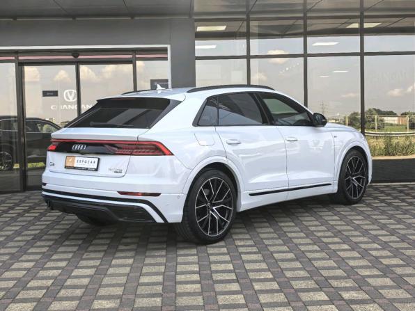 Audi Q8 I (4M) с пробегом 2018 года, цена 4 250 000 рублей, 153043 км, внедорожник, Автокод Объявления
