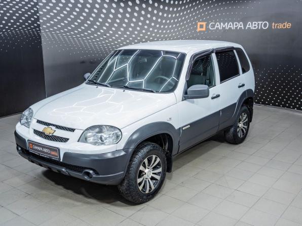 Chevrolet Niva I Рестайлинг с пробегом 2016 года, цена 594 000 рублей, 115905 км, внедорожник, Автокод Объявления