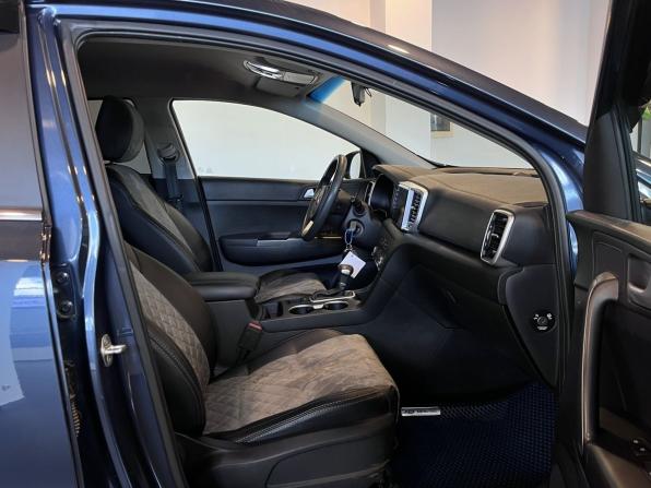 Kia Sportage IV Рестайлинг с пробегом 2021 года, цена 2 260 000 рублей, 119095 км, внедорожник, Автокод Объявления