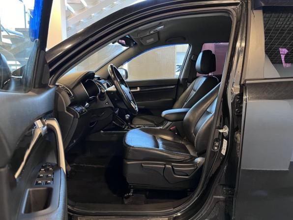 Kia Sorento II Рестайлинг с пробегом 2017 года, цена 2 118 000 рублей, 161236 км, внедорожник, Автокод Объявления