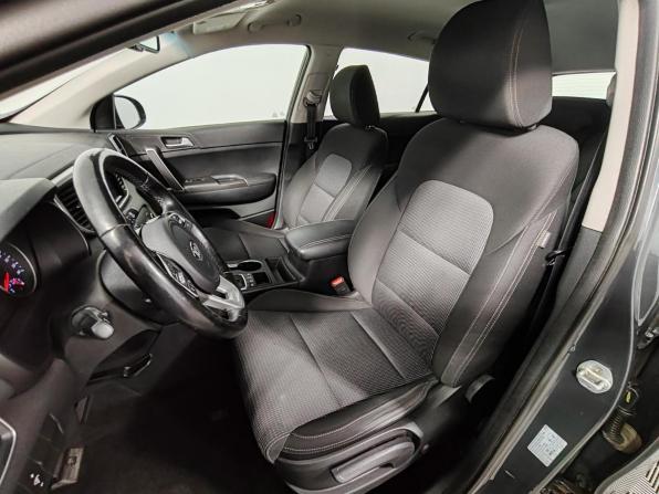 Kia Sportage IV Рестайлинг с пробегом 2018 года, цена 1 820 000 рублей, 181384 км, внедорожник, Автокод Объявления