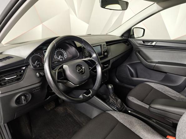 Skoda Rapid II с пробегом 2022 года, цена 1 699 000 рублей, 102068 км, лифтбек, Автокод Объявления