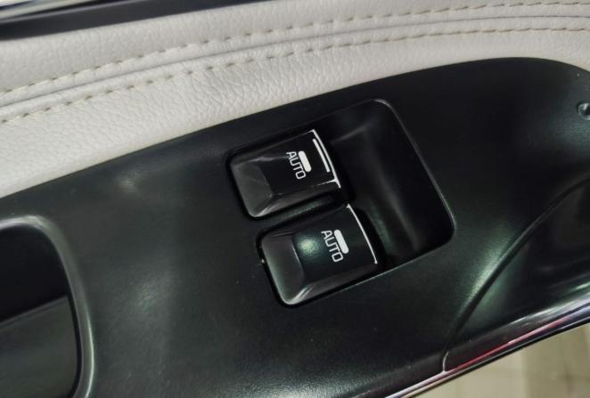 Kia Ceed II с пробегом 2013 года, цена 949 000 рублей, 200871 км, хэтчбек, Автокод Объявления