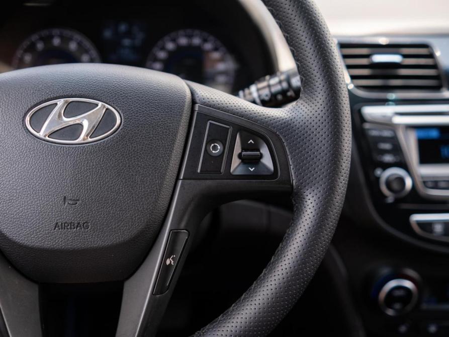 Hyundai Solaris I Рестайлинг Сочи  - изображение 16