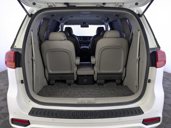 Kia Carnival III с пробегом 2019 года, цена 3 250 000 рублей, 81835 км, минивэн, Автокод Объявления