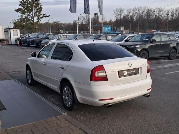 Skoda Octavia II (A5) Рестайлинг с пробегом 2012 года, цена 600 000 рублей, 167844 км, лифтбек, Автокод Объявления