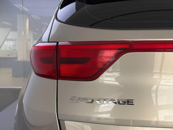 Kia Sportage IV с пробегом 2017 года, цена 1 620 000 рублей, 165234 км, внедорожник, Автокод Объявления