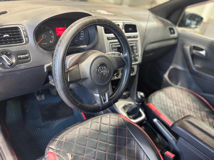 Volkswagen Polo V Челябинск  - изображение 7