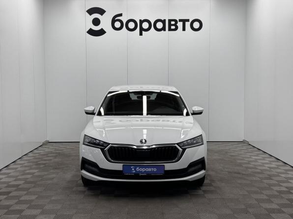 Skoda Octavia IV (A8) с пробегом 2021 года, цена 2 029 000 рублей, 103353 км, лифтбек, Автокод Объявления