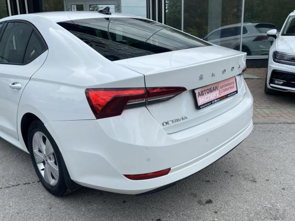 Skoda Octavia IV (A8) с пробегом 2021 года, цена 2 099 000 рублей, 75173 км, лифтбек, Автокод Объявления