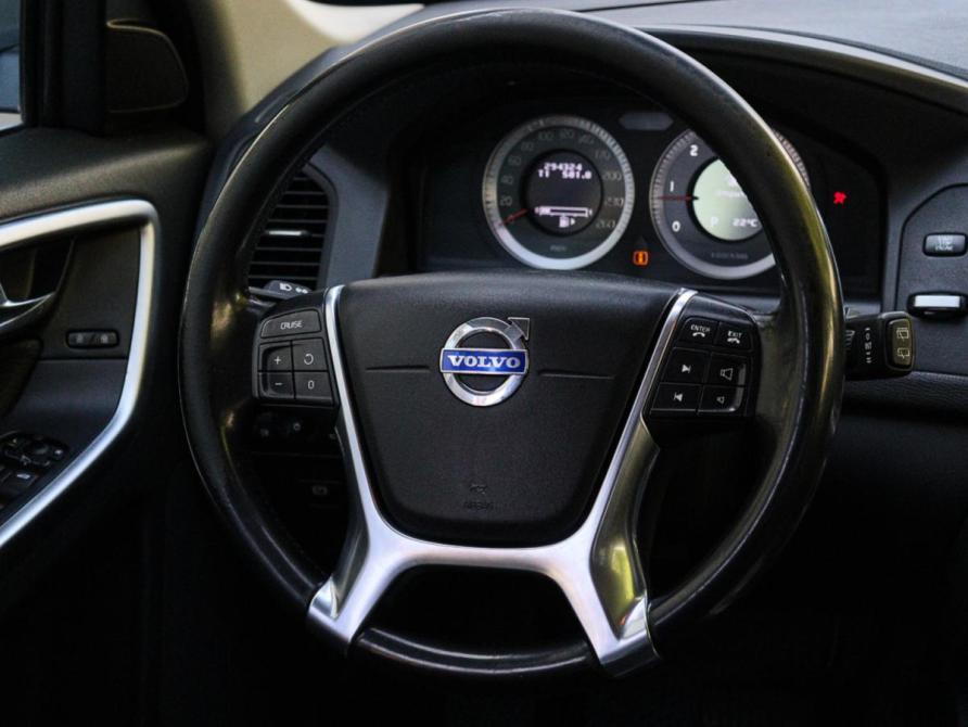 Volvo XC60 I Москва  - изображение 11