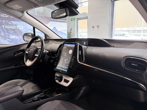 Toyota Prius IV (XW50) с пробегом 2018 года, цена 1 848 000 рублей, 143581 км, лифтбек, Автокод Объявления