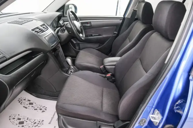 Suzuki Swift IV с пробегом 2012 года, цена 789 000 рублей, 81000 км, хэтчбек, Автокод Объявления