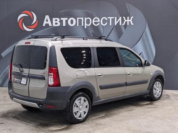 Lada (ВАЗ) Largus I с пробегом 2021 года, цена 940 000 рублей, 121717 км, универсал, Автокод Объявления