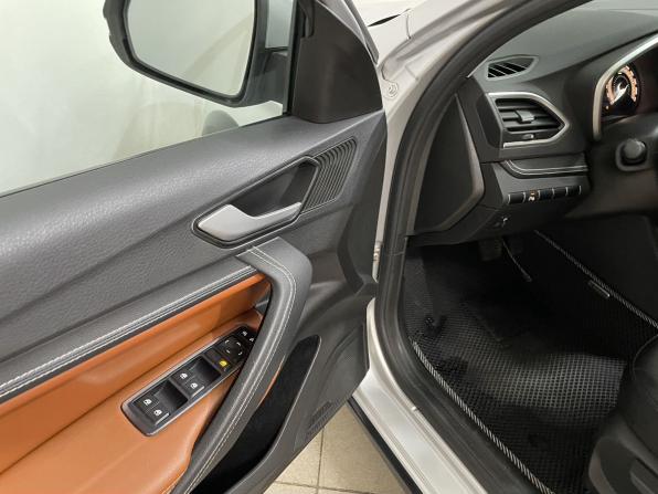 Lada (ВАЗ) Vesta I Рестайлинг (NG) с пробегом 2025 года, цена 1 580 000 рублей, 25106 км, универсал, Автокод Объявления