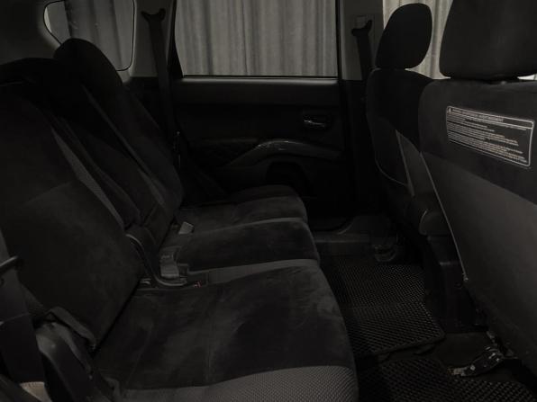 Mitsubishi Outlander II Рестайлинг с пробегом 2010 года, цена 1 075 000 рублей, 100000 км, внедорожник, Автокод Объявления