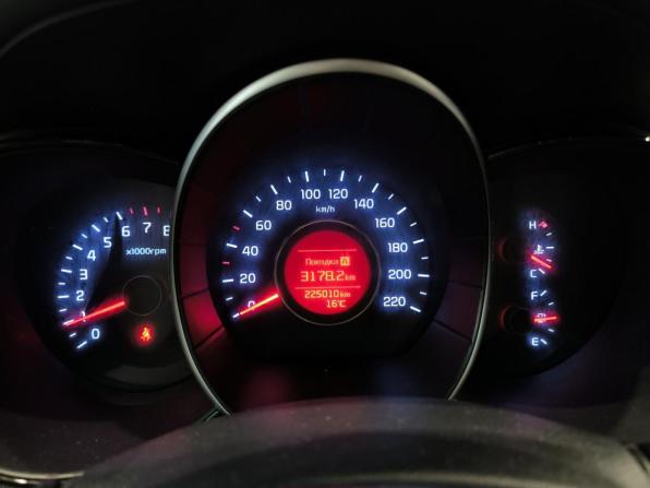 Kia Rio III Рестайлинг с пробегом 2015 года, цена 799 000 рублей, 225010 км, седан, Автокод Объявления