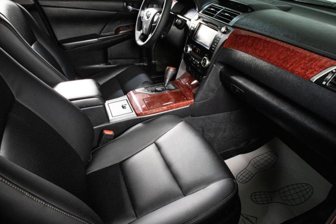 Toyota Camry VII (XV50) с пробегом 2012 года, цена 1 699 000 рублей, 182400 км, седан, Автокод Объявления