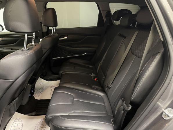 Hyundai Santa Fe IV с пробегом 2020 года, цена 2 440 000 рублей, 77788 км, внедорожник, Автокод Объявления