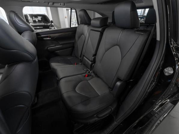 Toyota Highlander IV (XU70) с пробегом 2026 года, цена 5 300 000 рублей, 50 км, внедорожник, Автокод Объявления