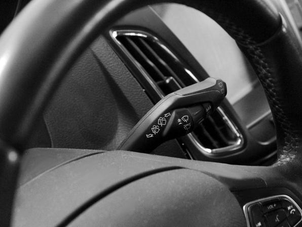 Ford Focus III Рестайлинг с пробегом 2018 года, цена 1 599 900 рублей, 30000 км, хэтчбек, Автокод Объявления