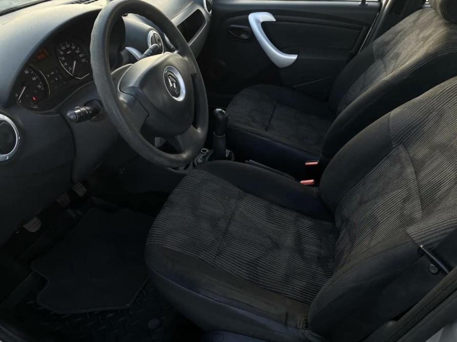 Renault Logan I Рестайлинг Тверь  - изображение 15