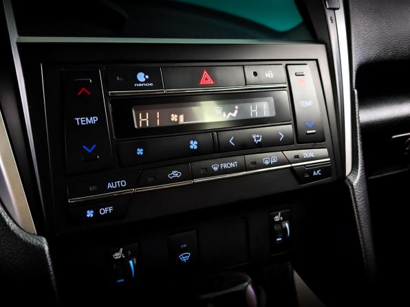 Toyota Camry VII (XV50) Рестайлинг 2 с пробегом 2017 года, цена 2 125 000 рублей, 158268 км, седан, Автокод Объявления