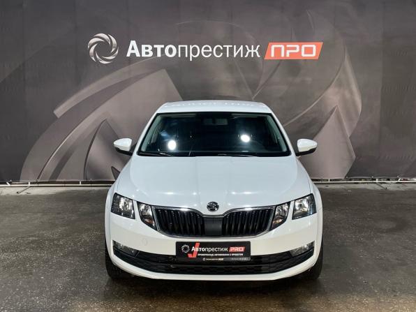 Skoda Octavia III (A7) Рестайлинг с пробегом 2020 года, цена 1 570 000 рублей, 110000 км, лифтбек, Автокод Объявления