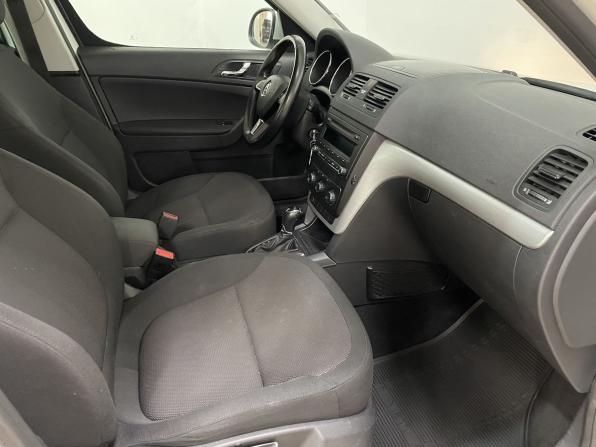 Skoda Yeti I Рестайлинг с пробегом 2014 года, цена 990 000 рублей, 163109 км, внедорожник, Автокод Объявления