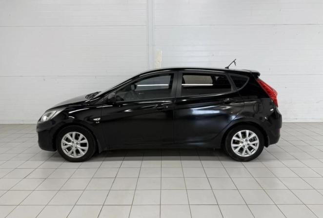 Hyundai Solaris I с пробегом 2012 года, цена 650 000 рублей, 198599 км, хэтчбек, Автокод Объявления